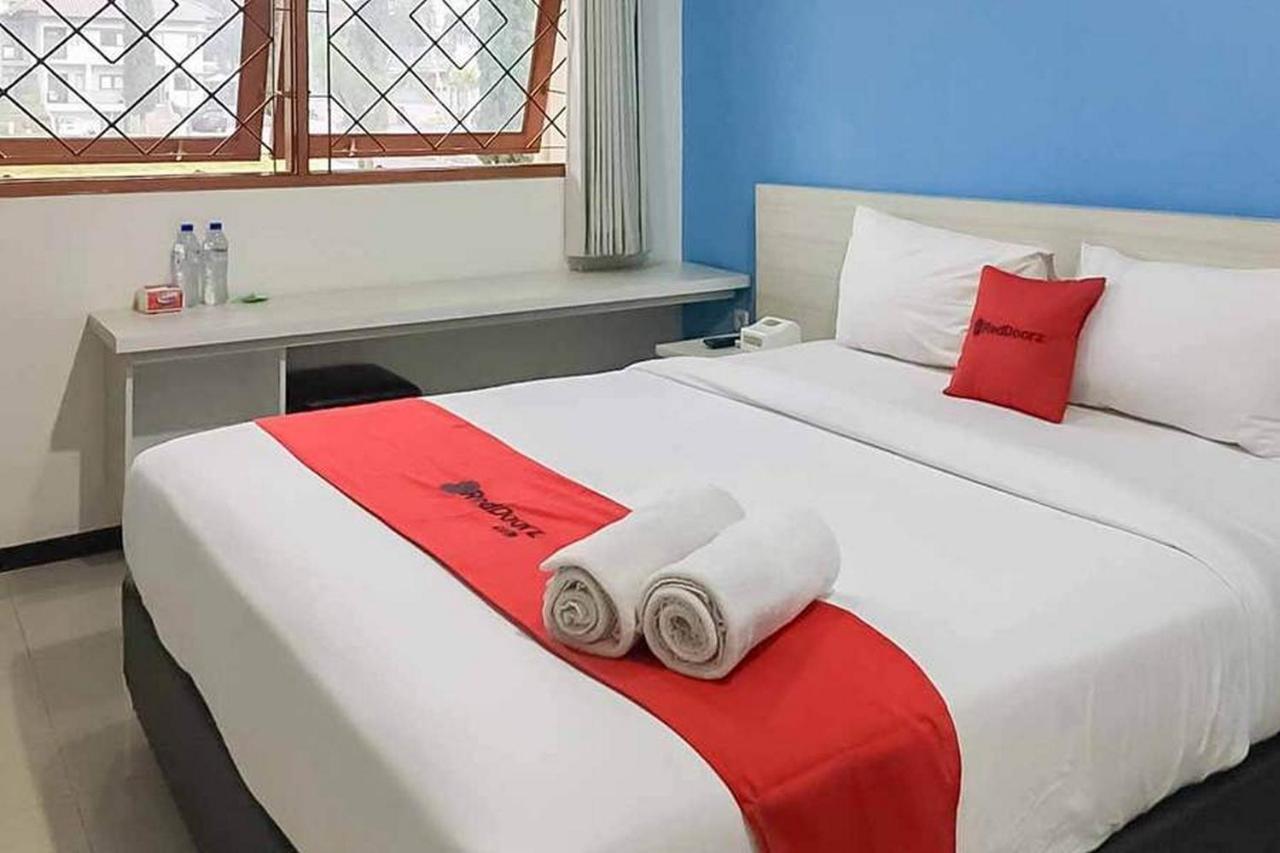 Reddoorz Plus At Panorama Villas Batu Batu  Exteriér fotografie